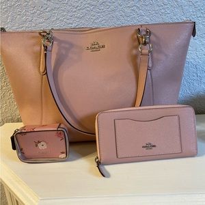 Coach Bundle: Tote, Wallet, Pill Box in light pink